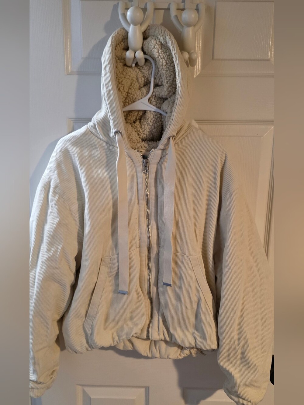 Urban Outfitters Casey Corduroy Zip-Up Hooded Jacket Cream Color Size Small
